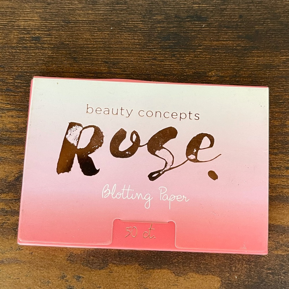 Beauty Concepts Rose Blotting Paper 50 count.